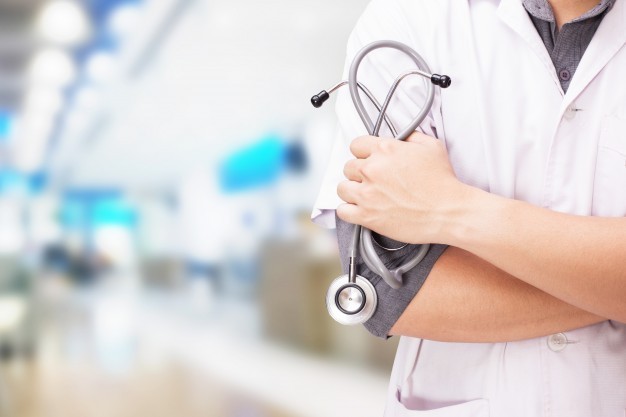 Negligencia médica por mal diagnóstico, ¿cómo reclamar?