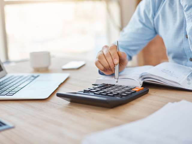 ¿Cuánto tarda una transferencia por indemnización? - Grupo Reclama